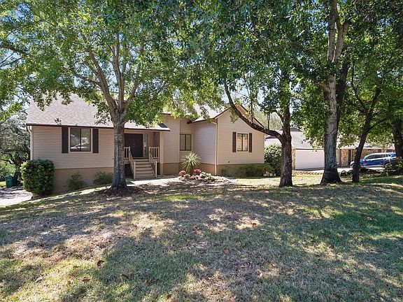 2nd image of 309 Antiqua Way