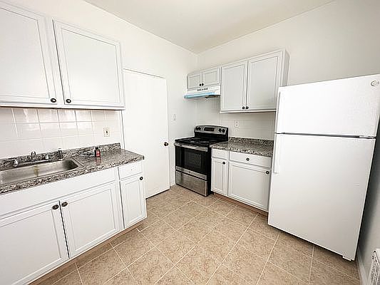 1st image of 116-24 224th St #2