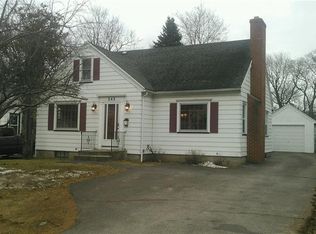 243 Stone Rd, Rochester, NY 14616