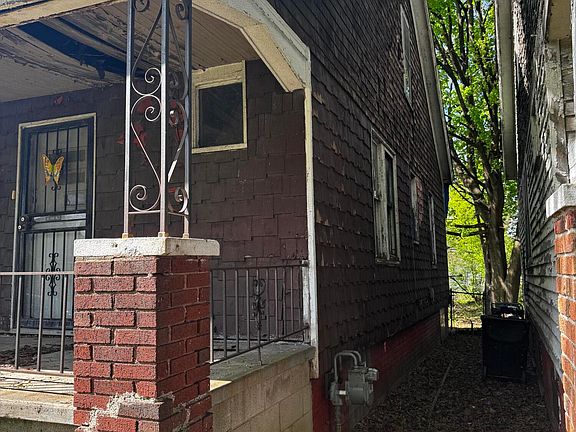 2nd image of 5071 Saint Clair St