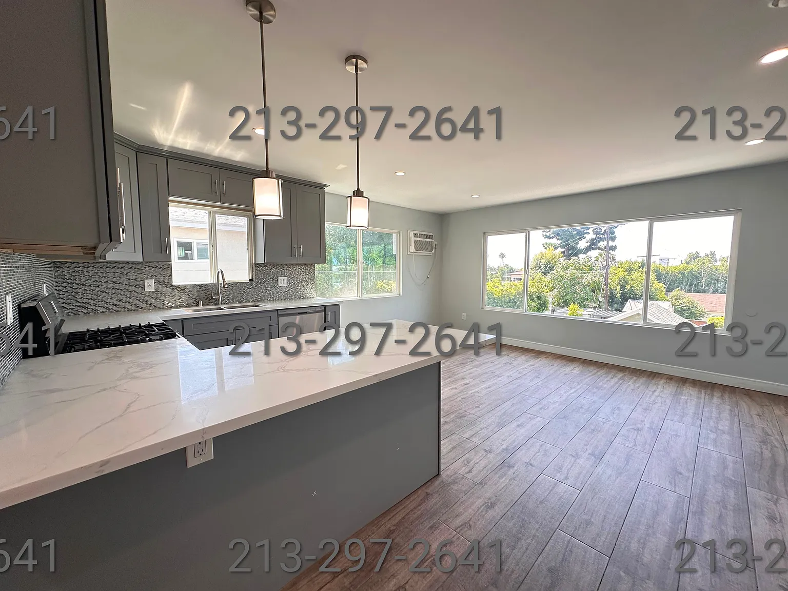 2 bed, 950 sqft, $2,995 — Photo 1