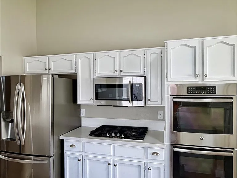 3121 Siena Cir — Photo 9