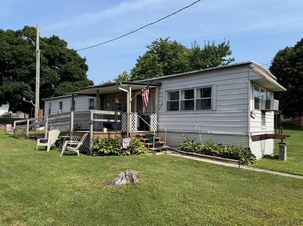 132 Boltz St, Johnstown, PA 15902