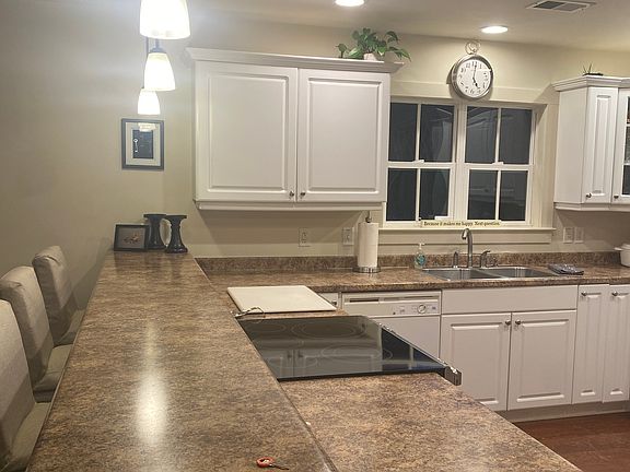 3rd image of 107 W Owens St #2