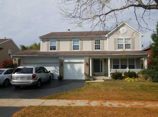 1364 Windsor Ln, Grayslake, IL