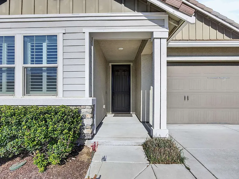10365 Charles Morris Way — Photo 2