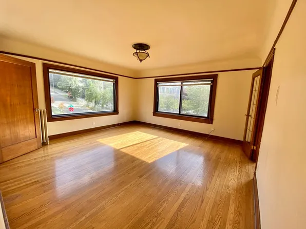 Parkway Apartments, 603 12th Ave E APT 102, Seattle, WA 98102
