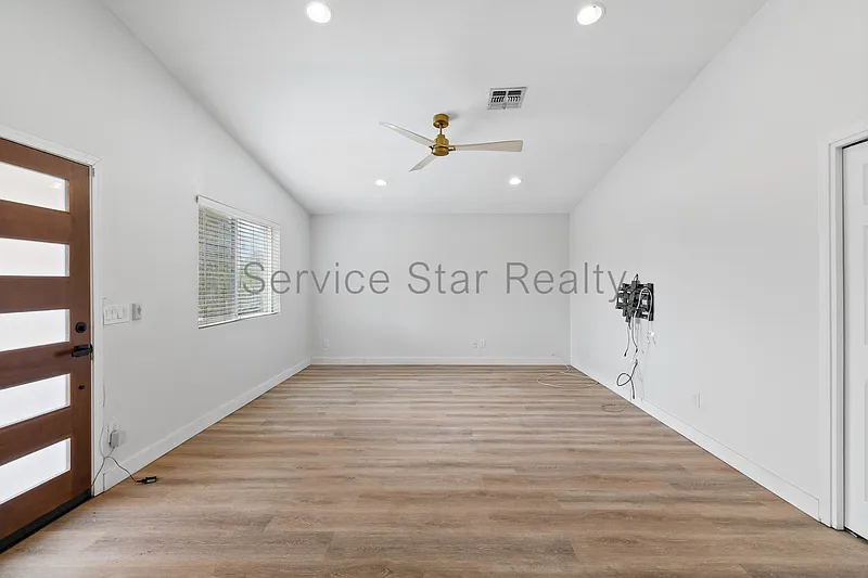 4 bed, 2.0 bath, $3,100 — Photo 4
