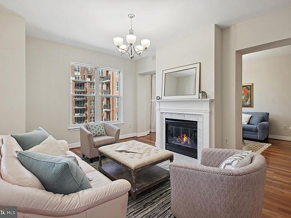 4th image of 12500 Park Potomac Ave #601