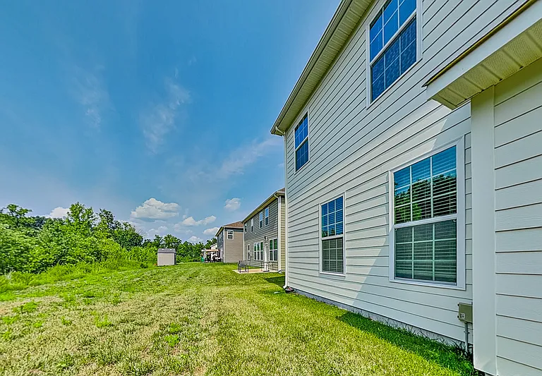 5301 Ennisworth Ln — Photo 22