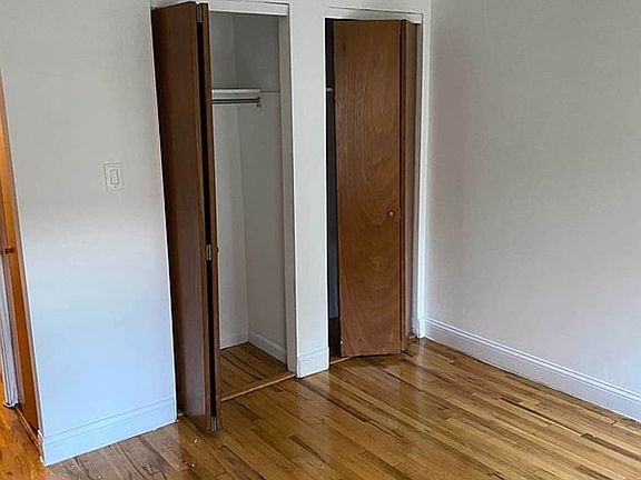4th image of 319 E 73rd St APT 3C