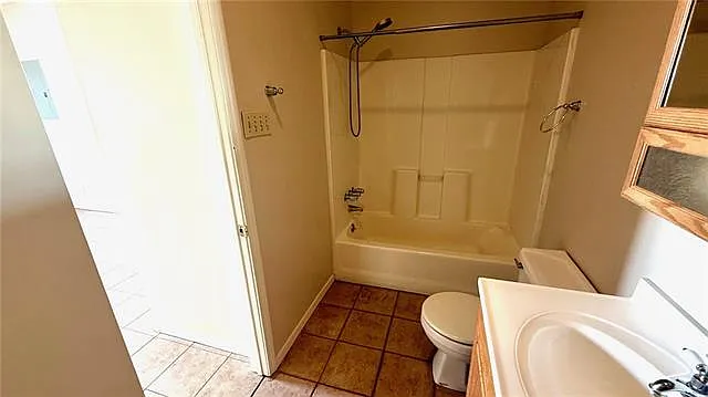3212 Danneel St — Photo 5