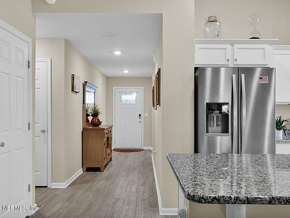 3rd image of 6625 SANDLER LAKES Drive