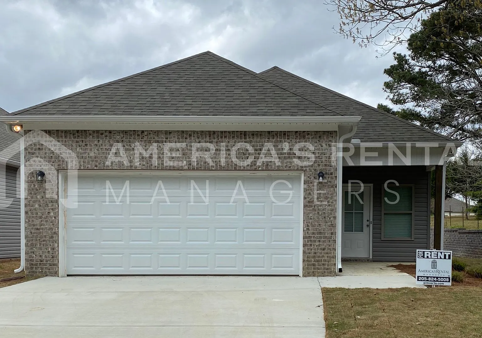Home for Rent in Cullman, AL.. View with 48 Hours Notice! — Photo 1