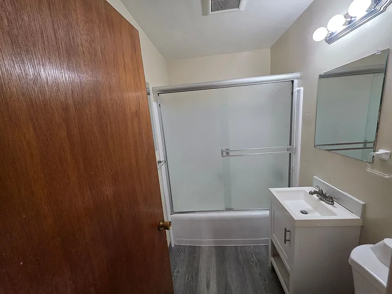 2201-2221 Princeton Dr — Photo 21
