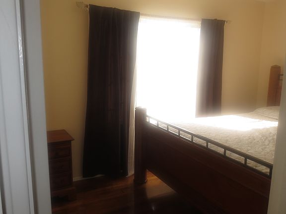 5th image of 12708 Brock Ave