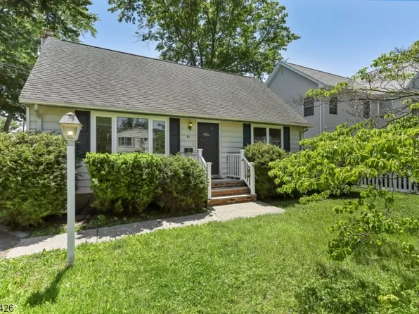 87 Longview Ave, Parsippany-Troy Hills Twp., NJ 07034