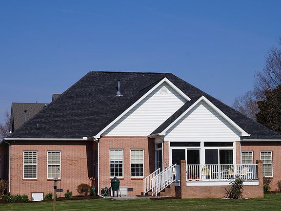 Back of House/Sun Room/Deck
