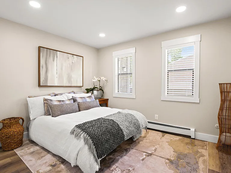 3527 Nottingham Ct #2 — Photo 11