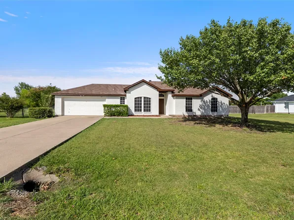 105 Dustin Dr, Fate, TX 75189