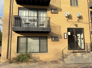 9814 Sayre Ave APT 101, Chicago Ridge, IL 60415