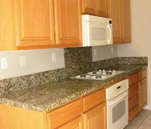 4th image of 2405 Silver Oak Ct