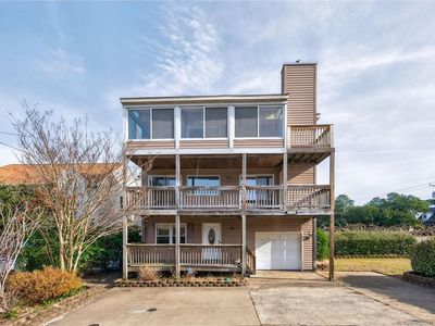 2300 Walke St, Virginia Beach, VA, 23451