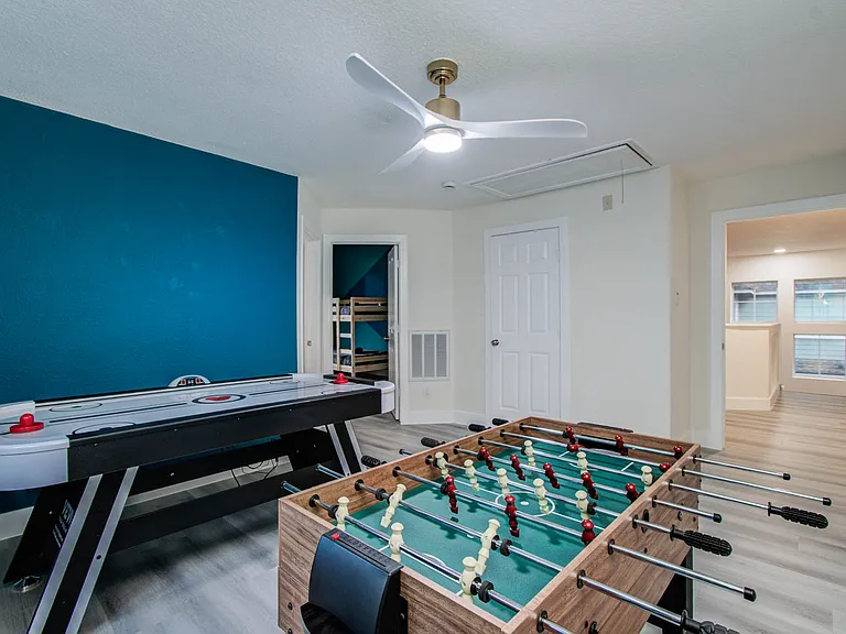 35 Alden Glen Dr — Photo 18