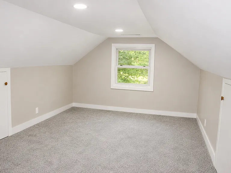 3805 Sewell Rd — Photo 13