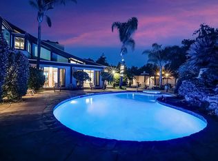 190 Windmill Dr, Hollister, CA 95023