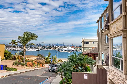 2955 McCall St #101 Photo 1