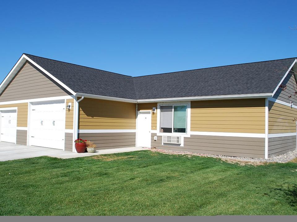 1st image of 4418 Gators Way Unit 5