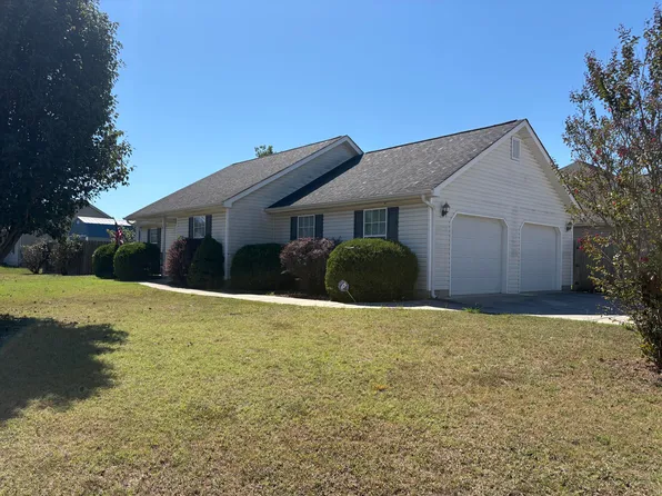 472 Glenn Wade Dr, Rossville, GA 30741