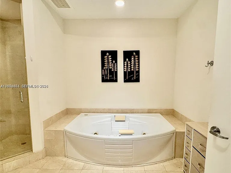 18101 Collins Ave #4302 — Photo 12