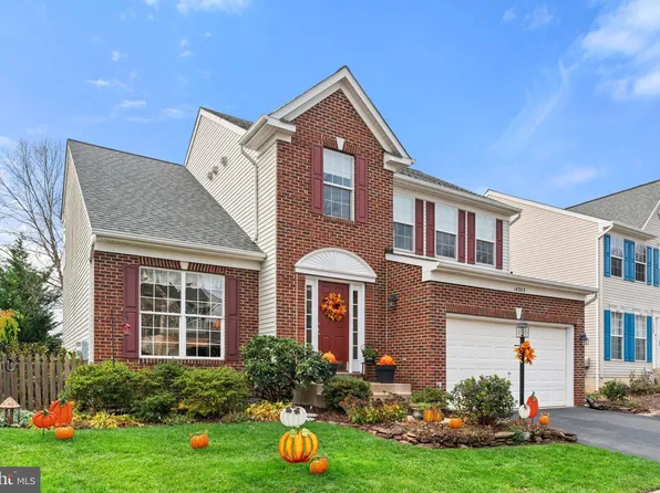 14263 Town Commons Way, Gainesville, VA 20155