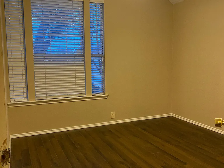8928 Clear Sky Dr — Photo 11