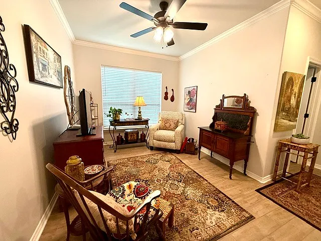 425 Talon Loop — Photo 9
