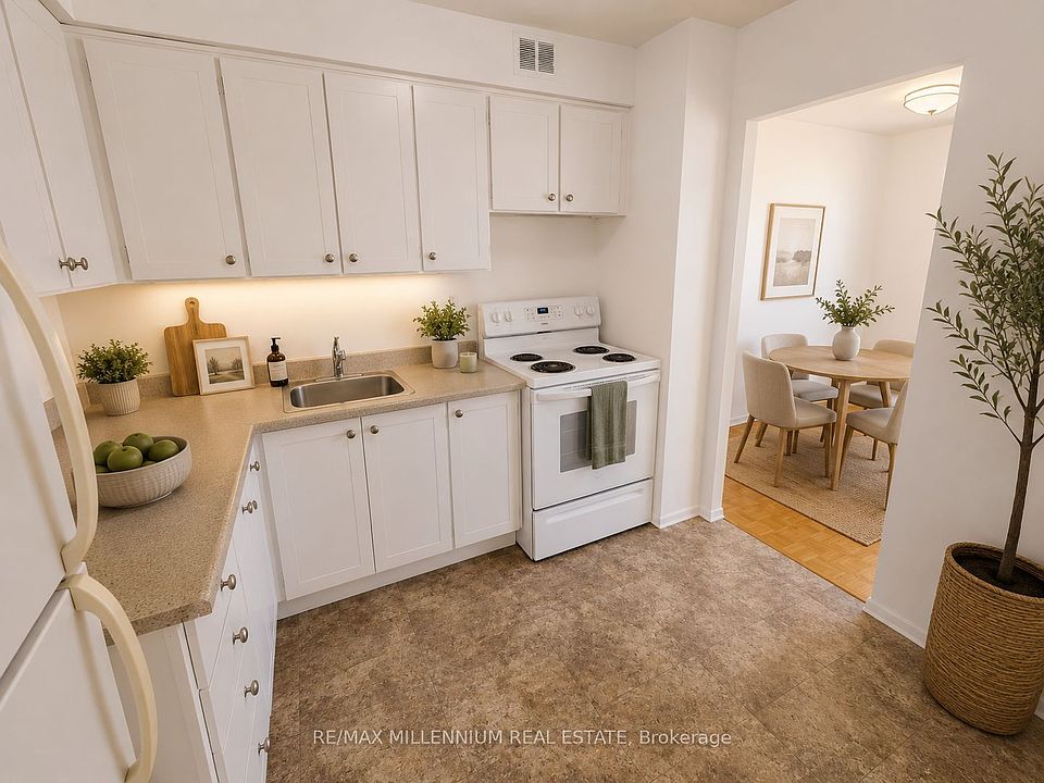 1st image of 250 Frederick St #507