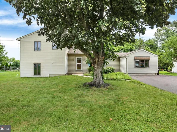 1034 Ethel Ave, Norristown, PA 19403