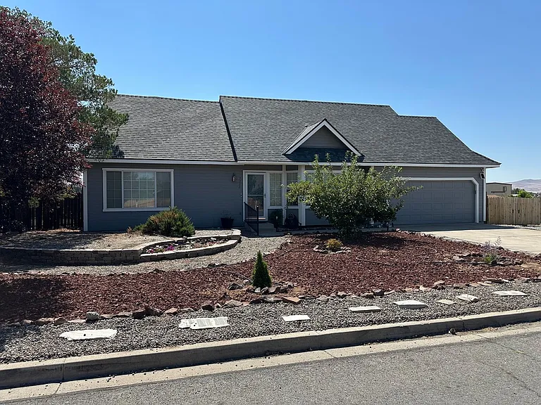 9230 Benedict Dr — Photo 2