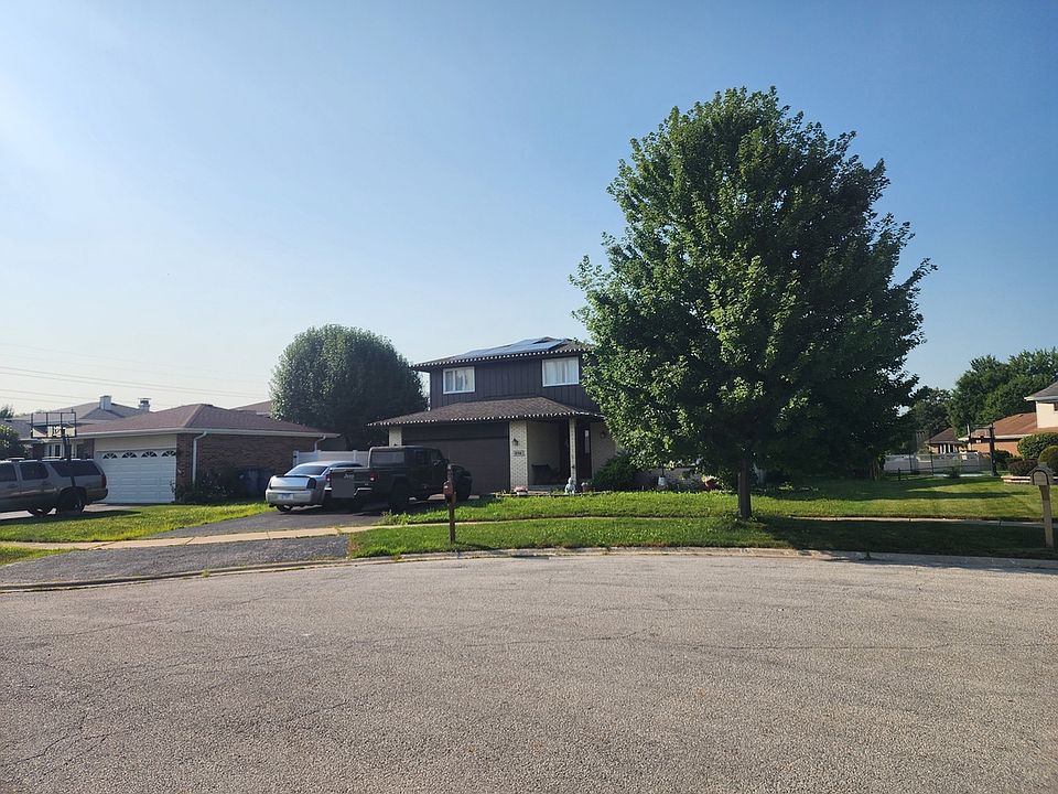 2nd image of 5114 W 113th Pl