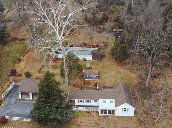 398 Riegelsville Rd, Holland Twp., NJ 08848