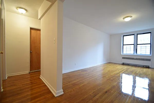 Rented by Goldfarb Properties | media 9