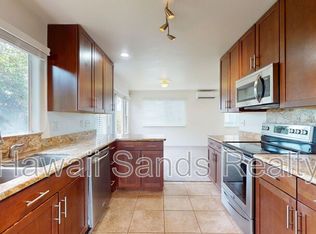 94-245 Pulelo Pl, Waipahu, HI 96797