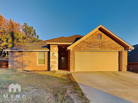 2nd image of 2612 Creek Dr