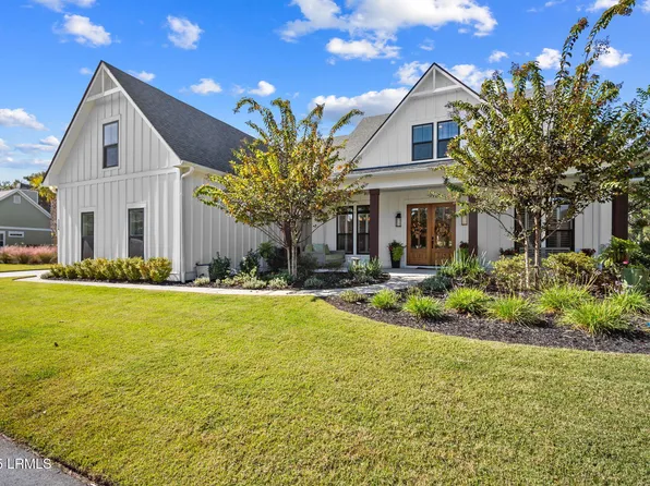 1324 Rowland Dr, Saint Helena Island, SC 29920