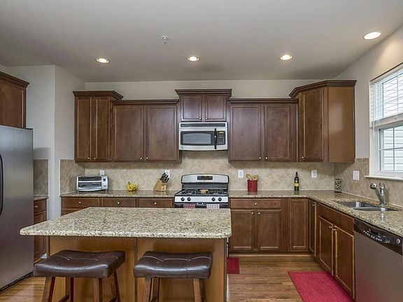 Premium Kitchen