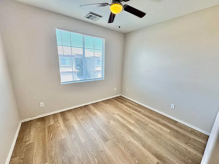 6868 Sky Pointe Dr #2139 — Photo 23