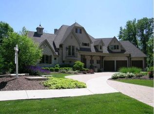 402 Villa Ave, Naperville, IL