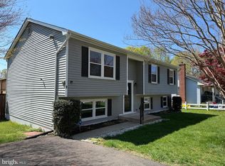 4 Jenbeck Ct, Fredericksburg, VA 22407